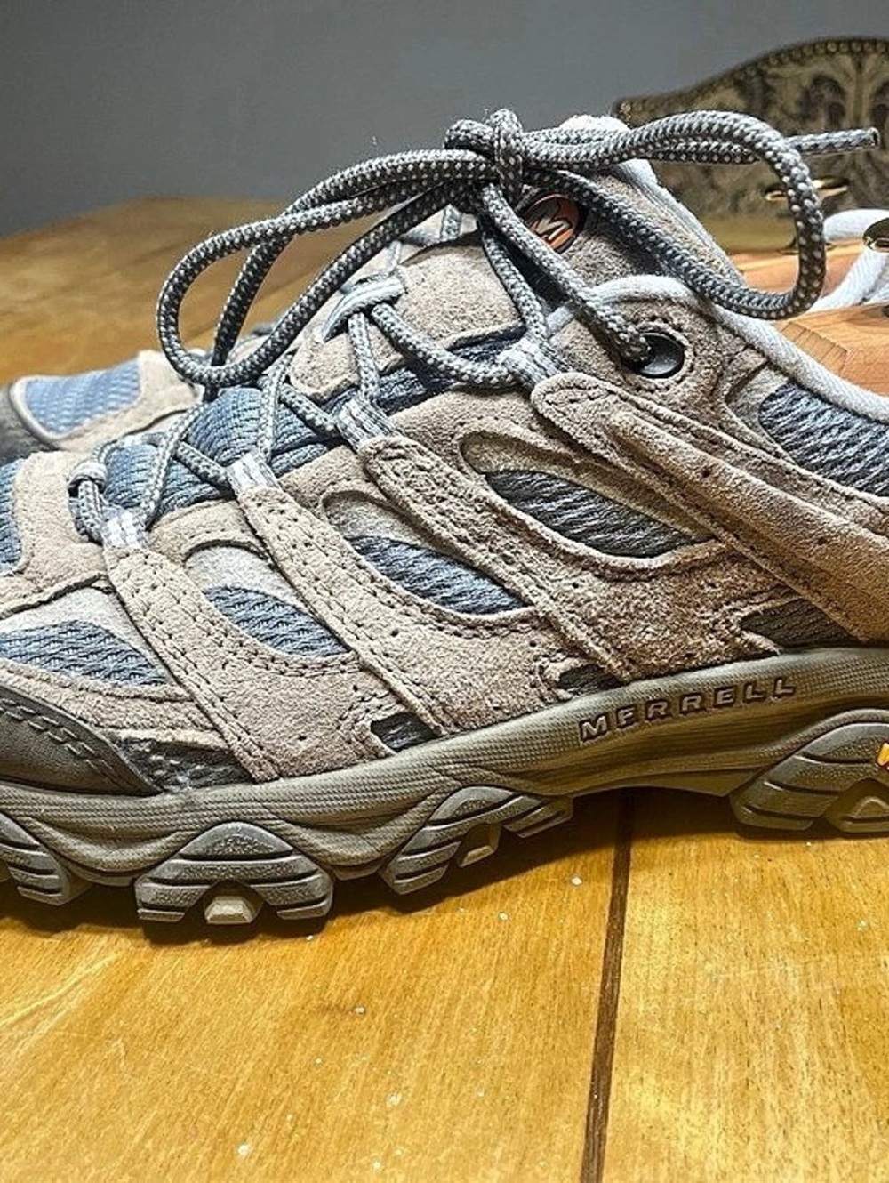 Merrell Moab 3 Women's Gray & Blue US 9.5 Athletic Shoes